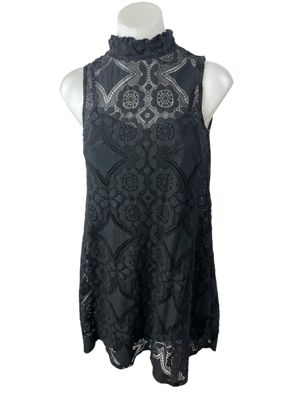 Boohoo Black Lace Geometric Floral Mock Neck Sleeveless Mini Shift Dress Size 6